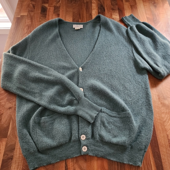 Tuttle Golf 100% Alpaca Sage Green Front Buttons Cardigan Size XL - Picture 6 of 9